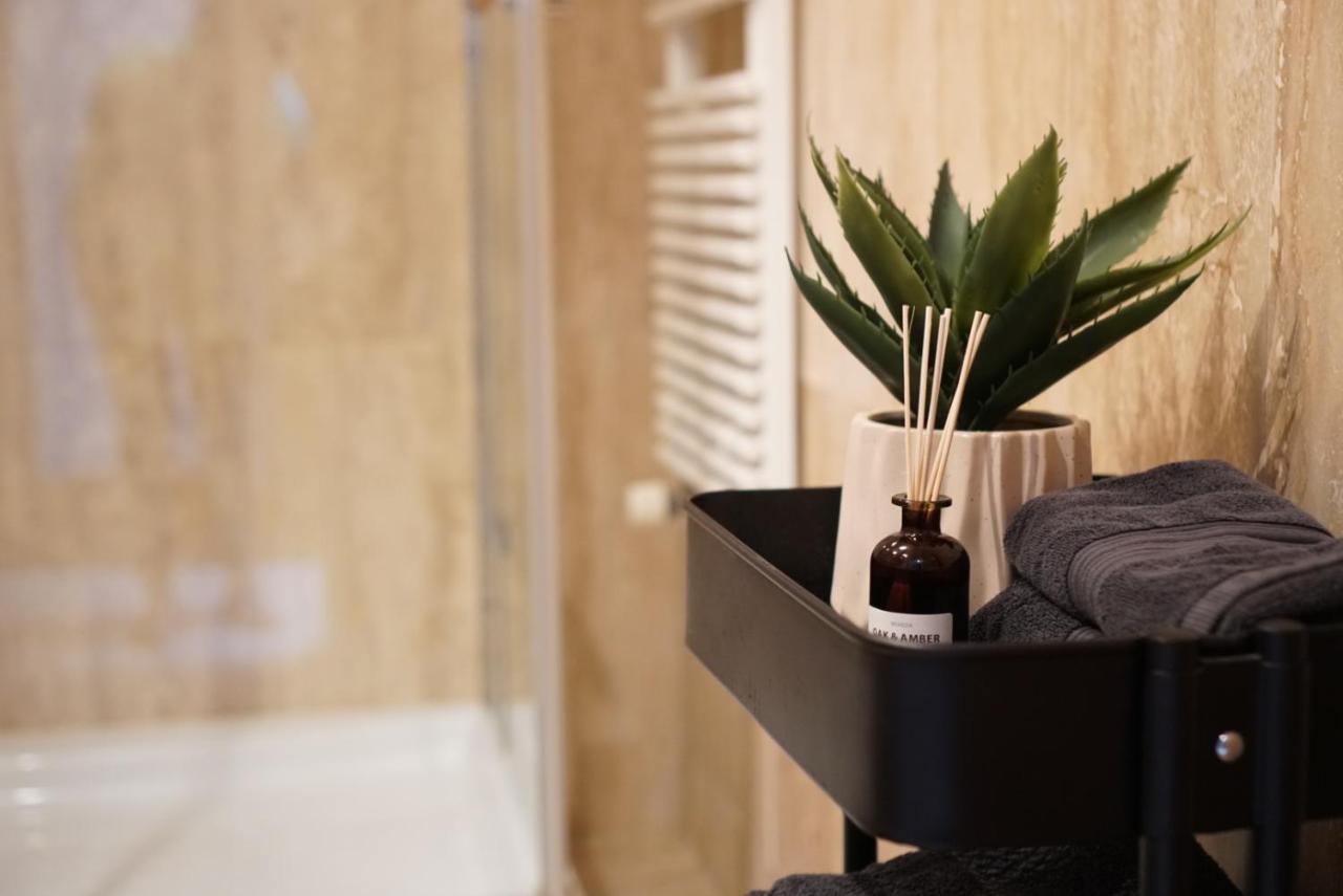 شقة Laugavegur Penthouse ريكيافيك المظهر الخارجي الصورة